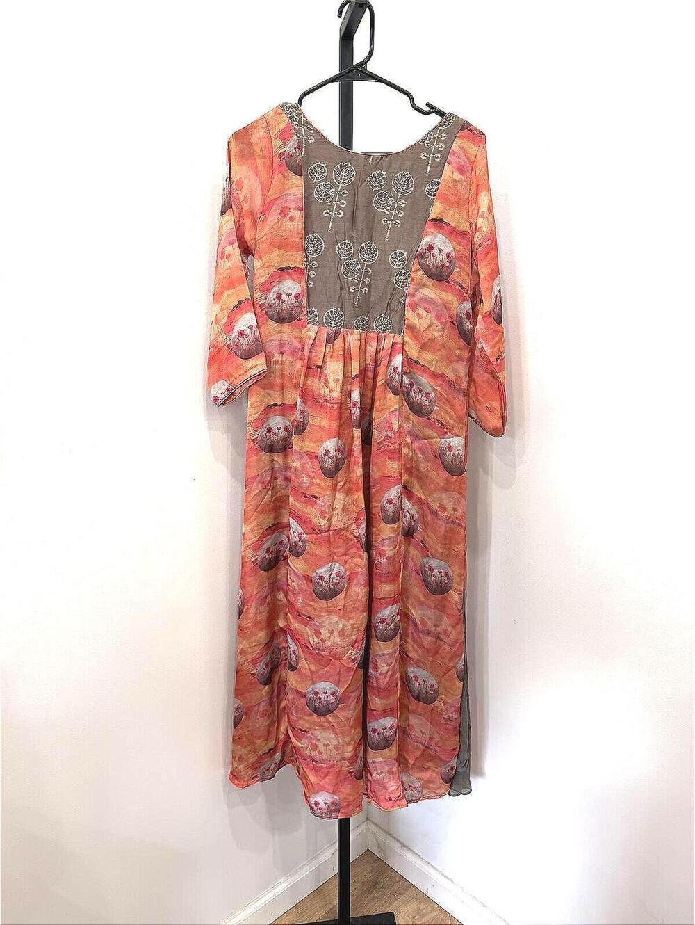 Bohemian Style Long Sleeve Midi Dress with Floral Pattern Large